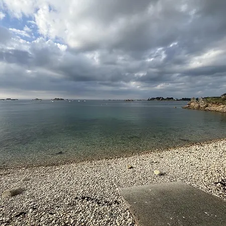 Hjem Petite, Port Blanc Facing The Sea * Penvénan